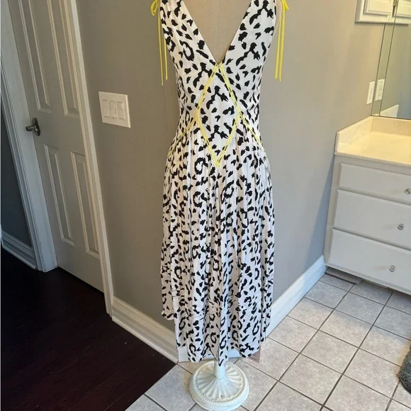 NWT Self Portrait Dress - Picture 7 of 7